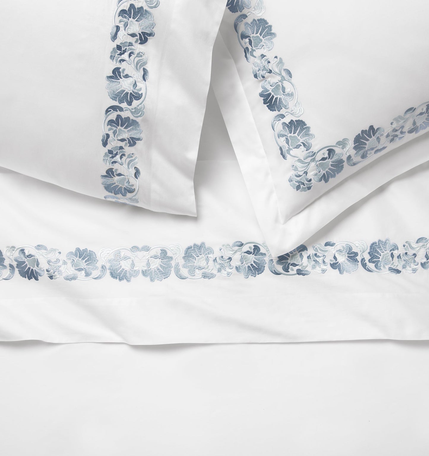 Tralcio Pillowcases