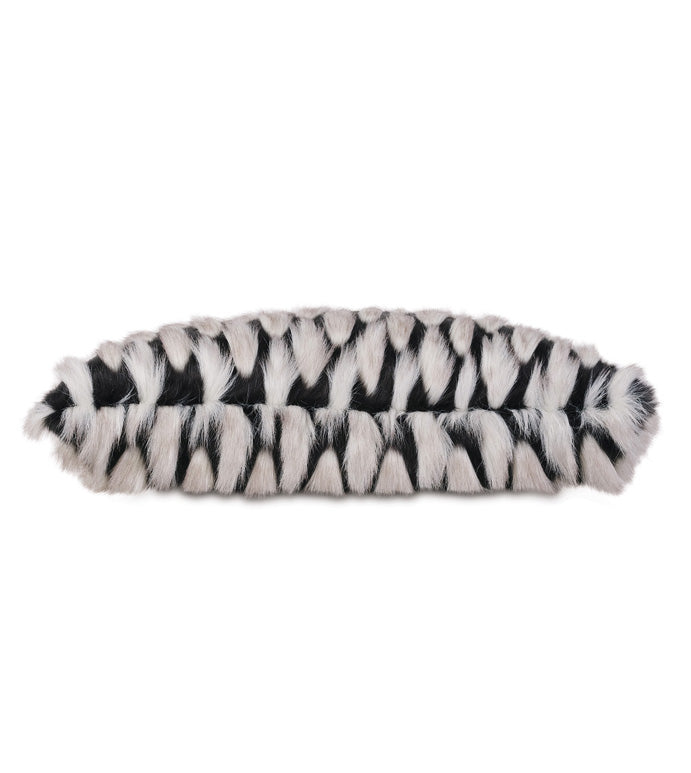 Jadis Onyx Decorative Pillow
