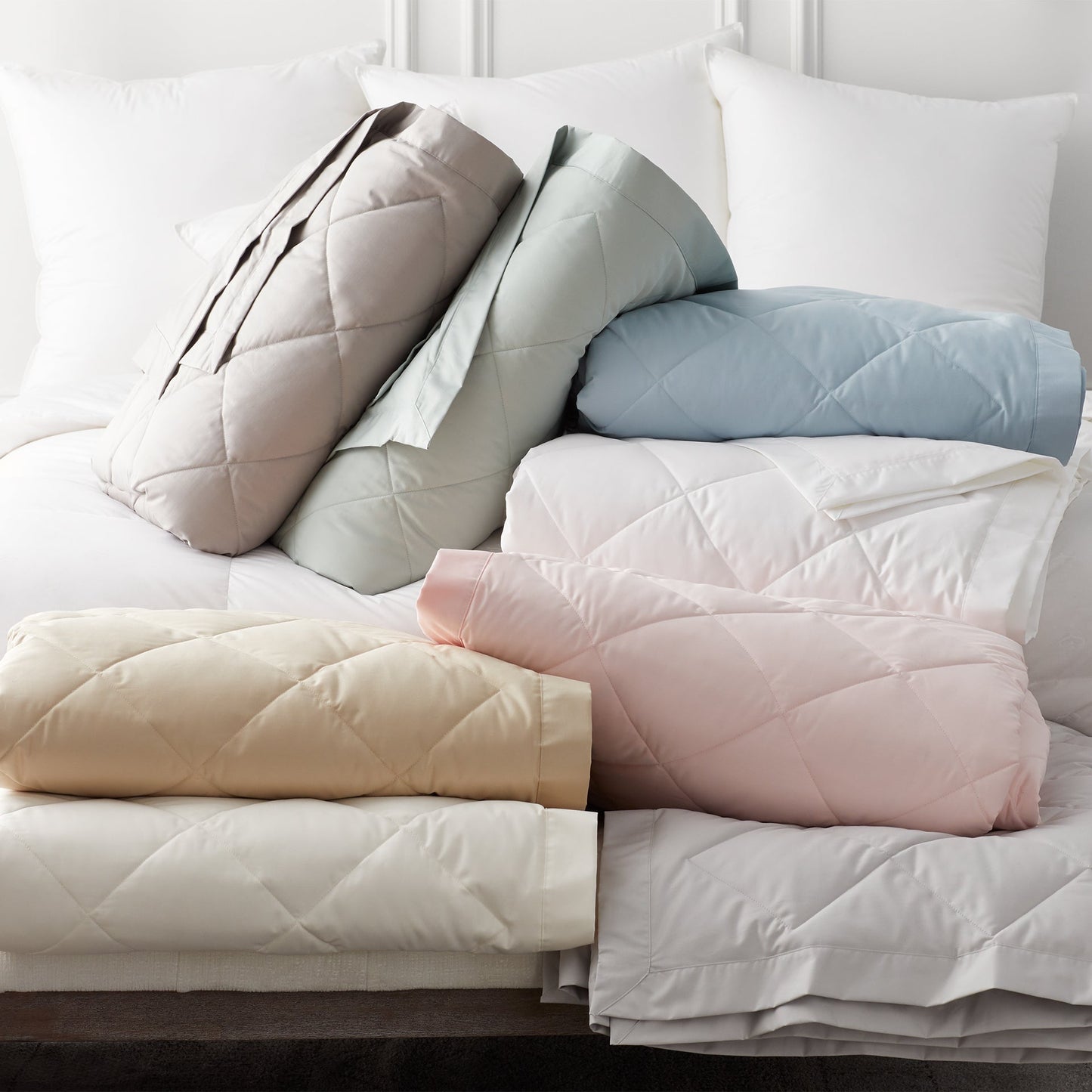 Diamond Everyday Quilted Down Blanket