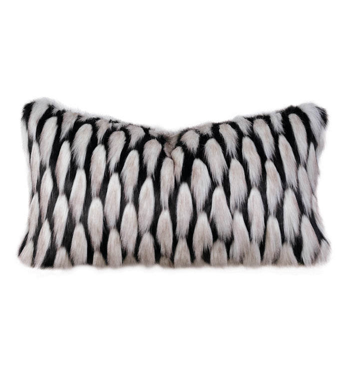 Jadis Onyx Decorative Pillow